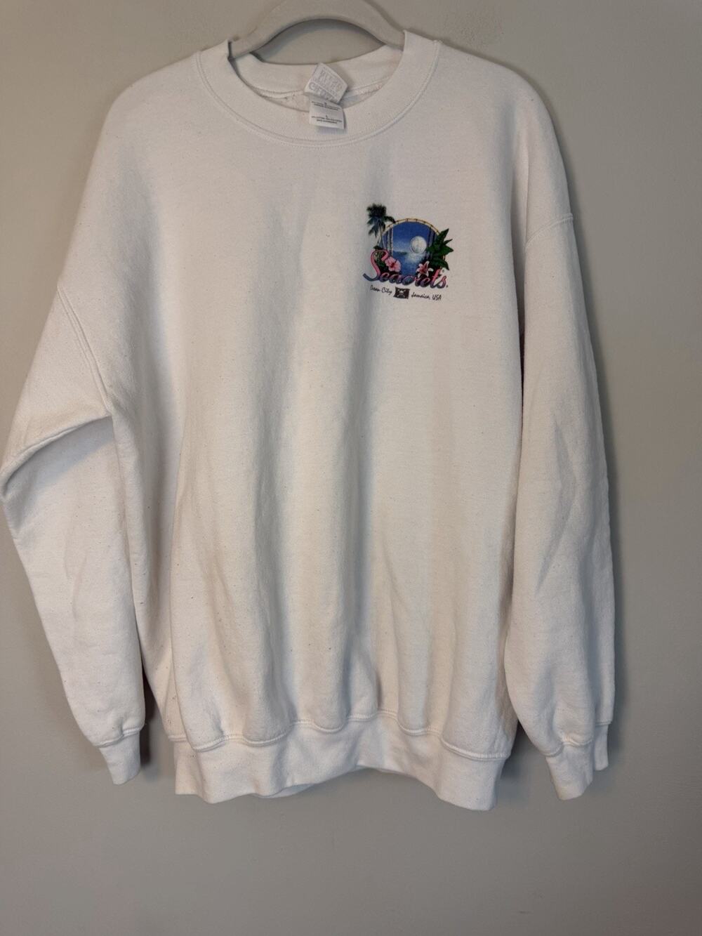 Secrets Jamaica Ocean City MD Crewneck white Sweatshirt Women's L
